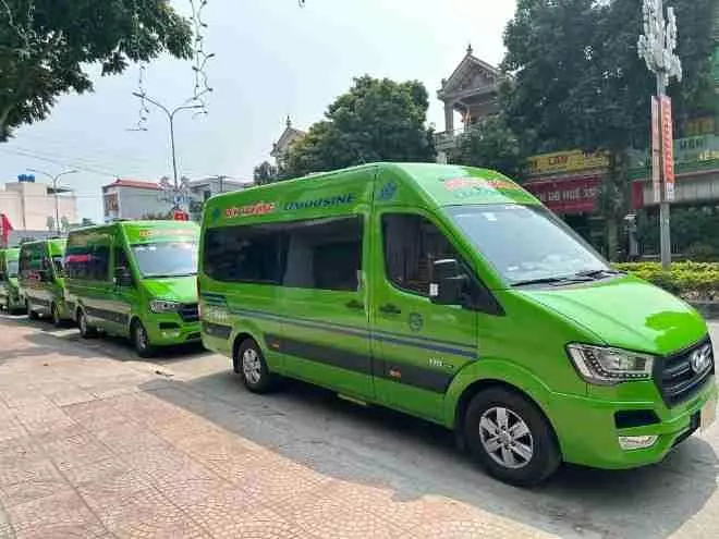 Nhà xe Đức Trưởng Limousine